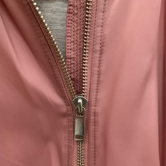 The Group by Babaton x Aritzia Gilman Bomber NWOT - Picture 8 of 9